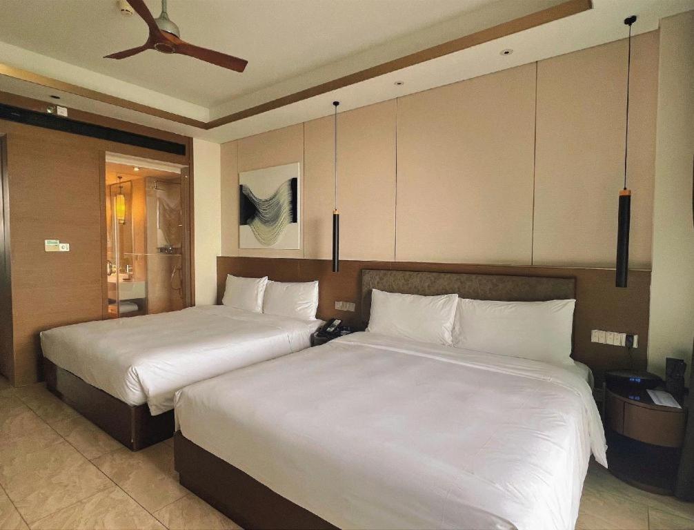 Narada Resort Hotel Sanya Pleasant Bay Exteriör bild