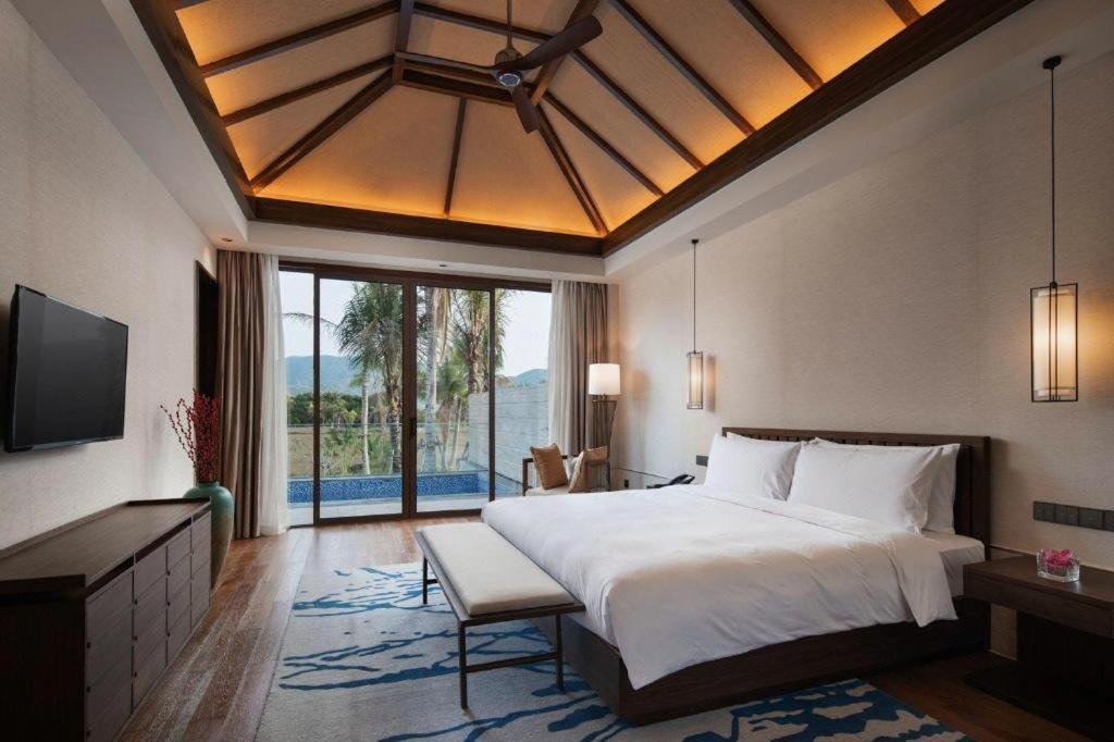 Narada Resort Hotel Sanya Pleasant Bay Exteriör bild