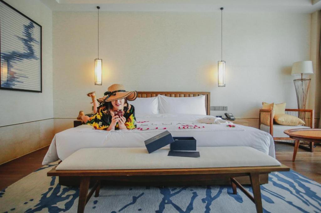 Narada Resort Hotel Sanya Pleasant Bay Exteriör bild