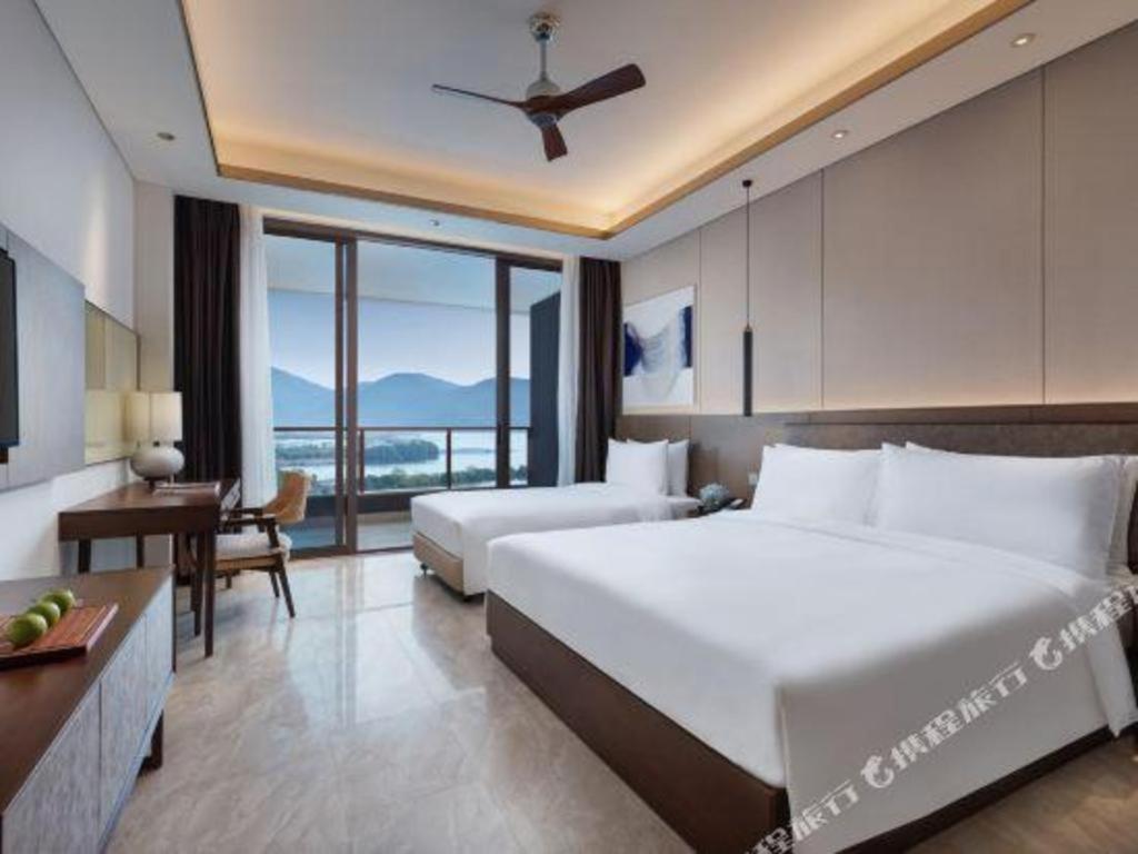 Narada Resort Hotel Sanya Pleasant Bay Exteriör bild