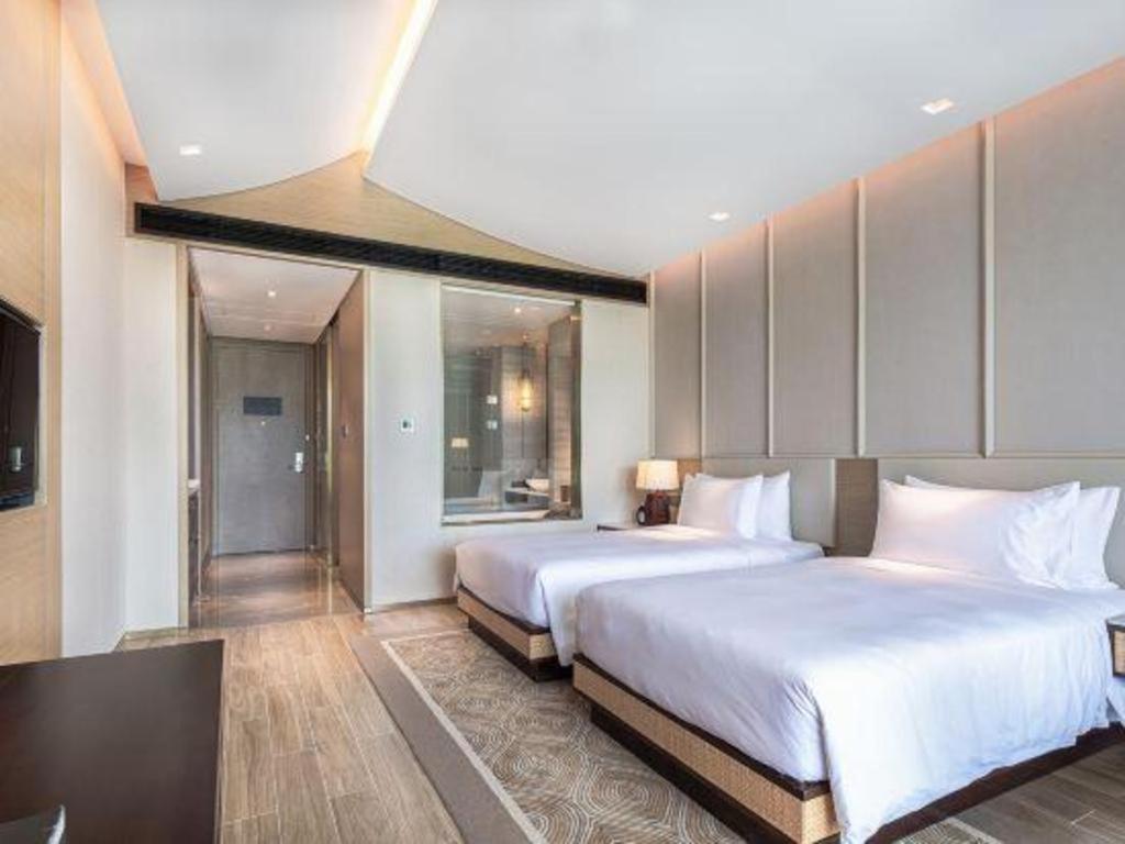 Narada Resort Hotel Sanya Pleasant Bay Exteriör bild